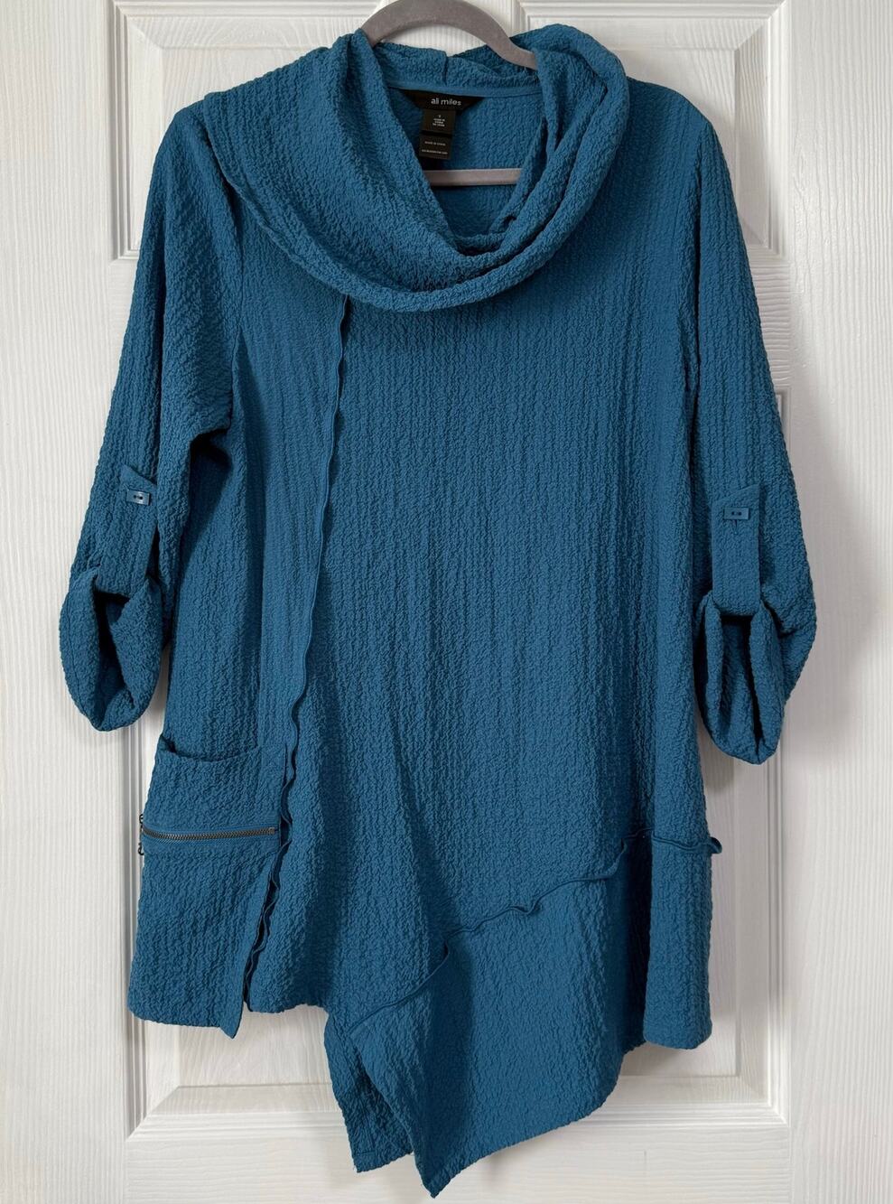 Ali Miles Women's Blue Cowl Neck Textured Asymmetrical Tunic Top Size Small